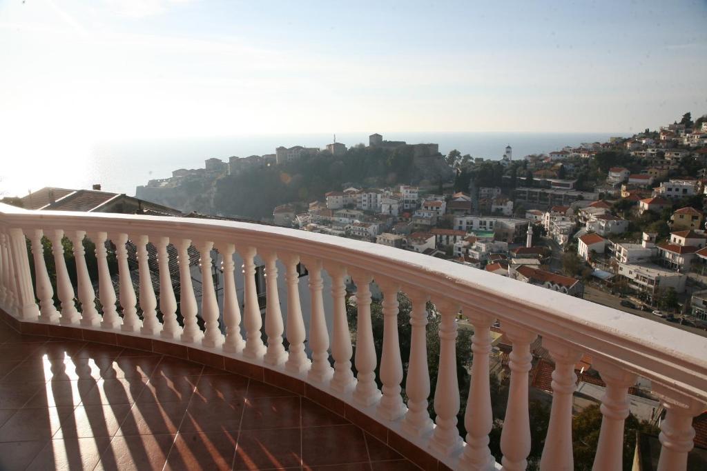 Omega Apartments Ulcinj Kültér fotó