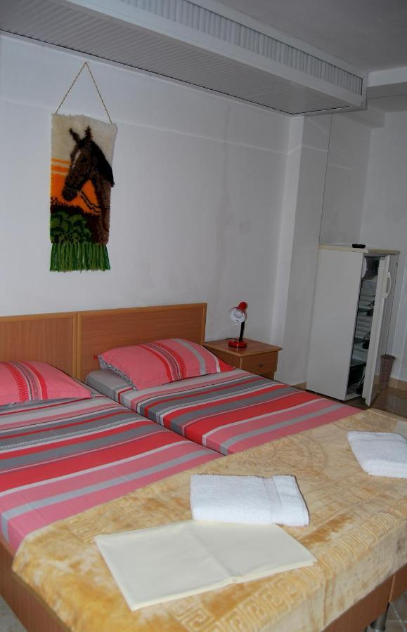 Omega Apartments Ulcinj Kültér fotó